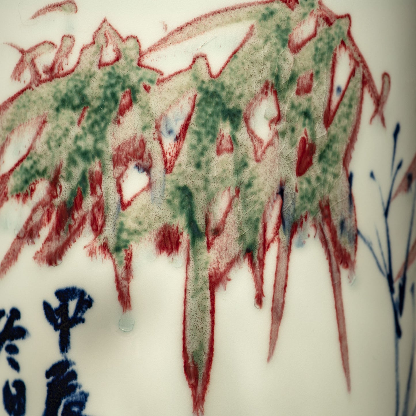 Porcelain Pot