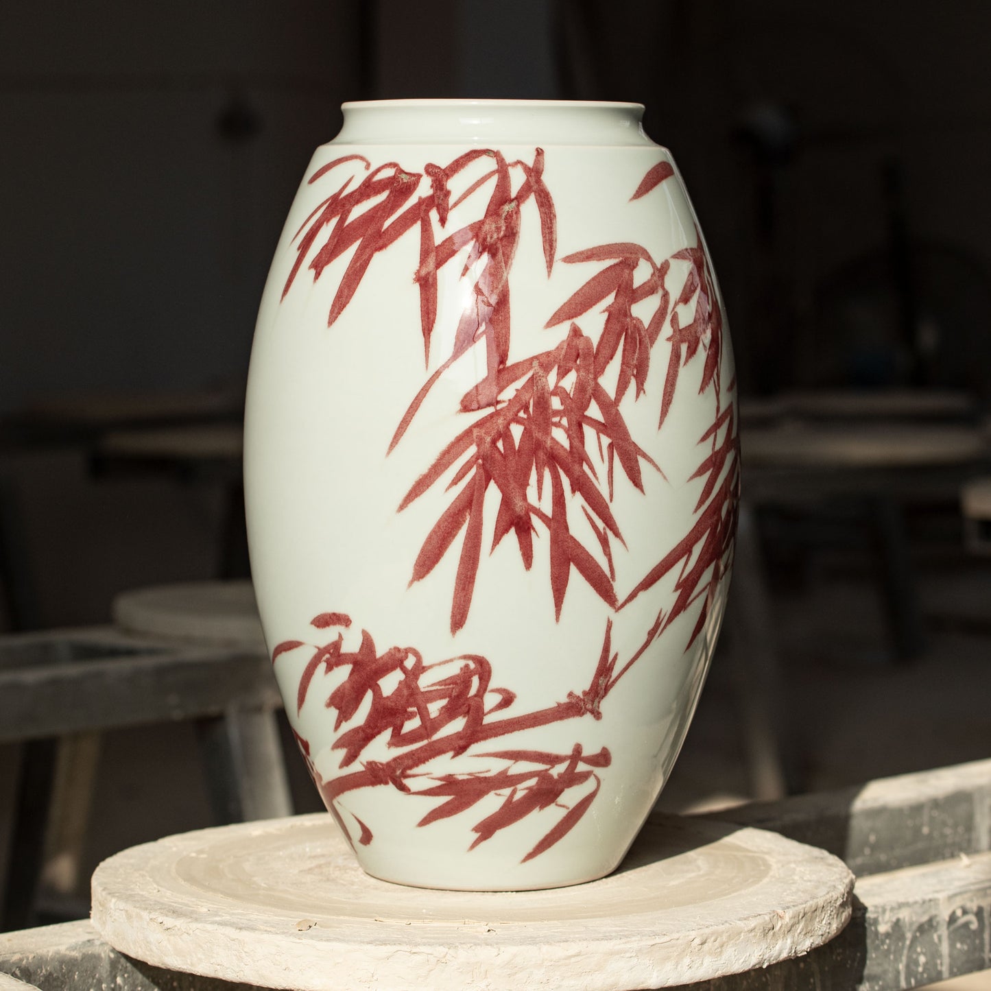 Red-Emerald Vase