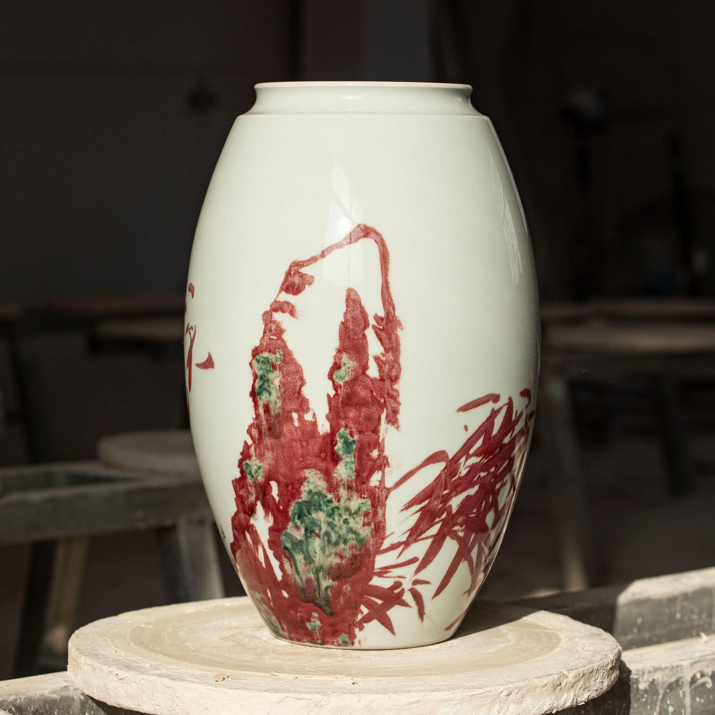 Red-Emerald Vase